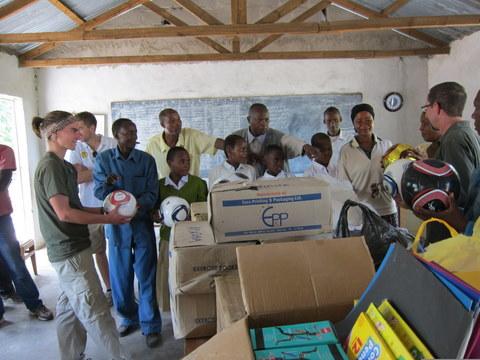 community service volunteer work