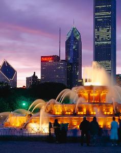 Chicago-Buckingham-Fountain-Grant-Park