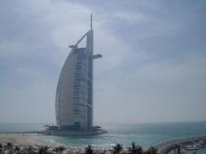 Dubai+pic+sail+bulidling2