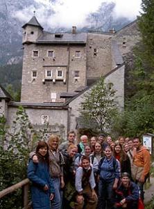 Salzburg_hohenwerfen_fortress_group_fs04