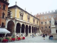 volunteer-in-Verona